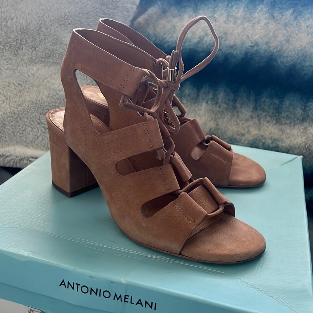 Antonio Melani sandals